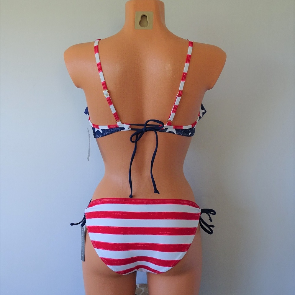 California Waves NWT 2Pc Flounce Junior Bikini Set - Picture 3 of 3